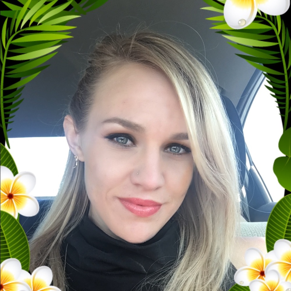 Meet your Posher, Samanthe